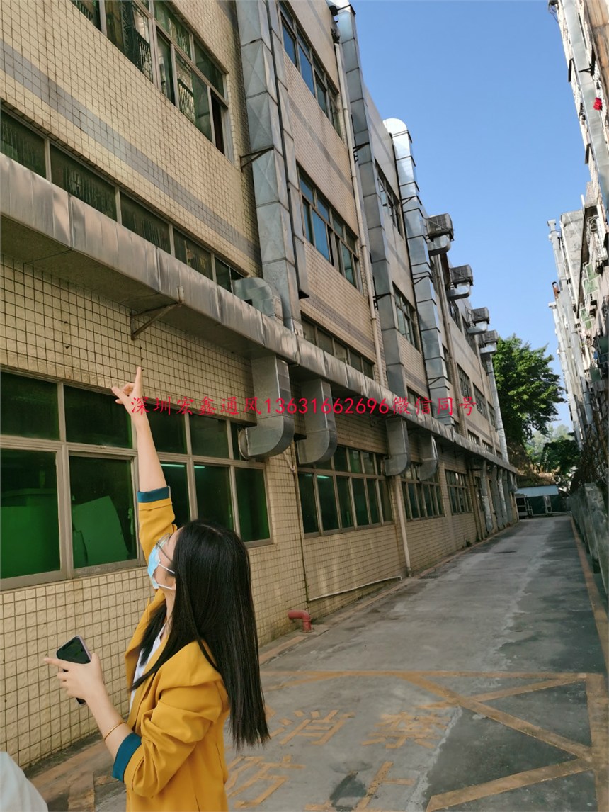 南城通風管道廠家宏鑫通風工程公司專注南城通風管道加工和南城通風管道安裝工程